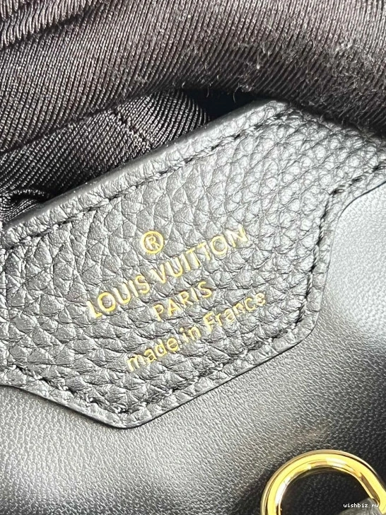 WIS VUITTON LOUIS MM CAPUCINES 0807